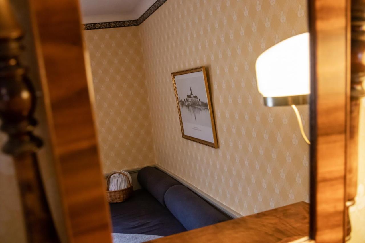 Hotell Dahlstroemska Garden Вадстена Экстерьер фото